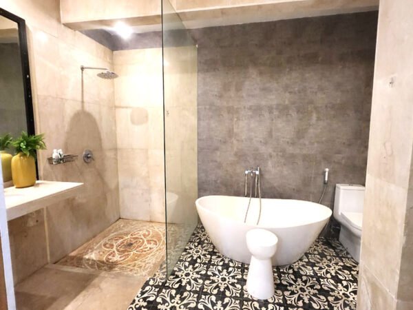 3-Bedroom Villa for Monthly & Yearly Rental in Berawa, Canggu Bali - BVIL744