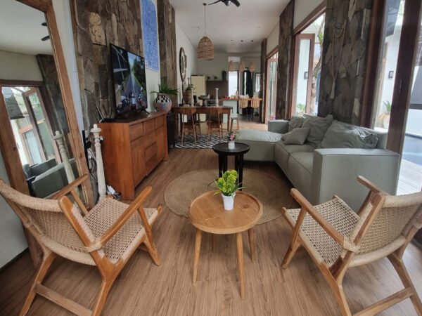 3-Bedroom Villa for Monthly & Yearly Rental in Berawa, Canggu Bali - BVIL744