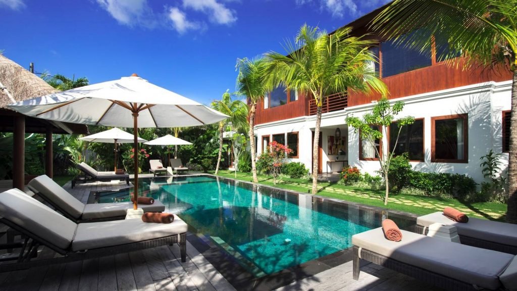 Luxurious 12-Bedroom Villa Estate in the Heart of Seminyak – BVI44278