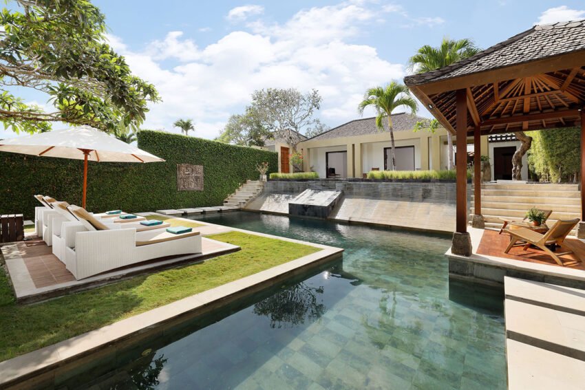 Elegant 7BR Tropical Retreat in the Heart of Canggu – BVI65887
