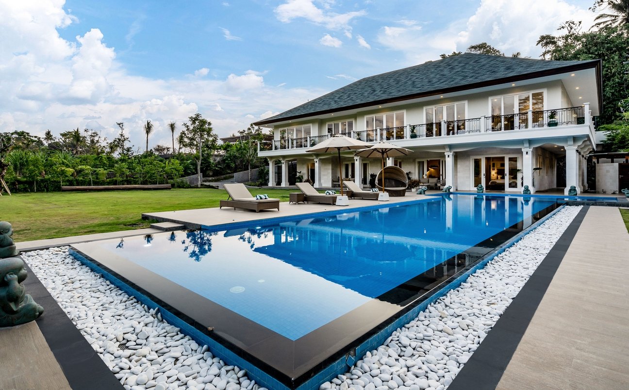 Grand 5-Bedroom Villa in a Luxury Ubud Estate – BVI67487