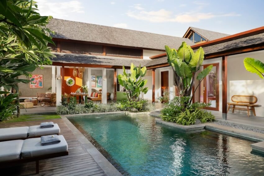Modern 3-Bedroom Hideaway Minutes from Batu Belig Beach, Canggu – BVI66873