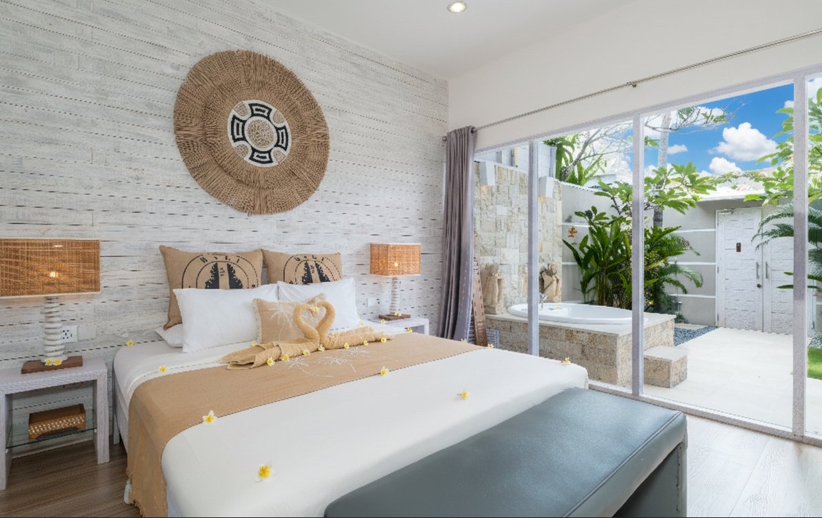 Honeymoon Escape with Pool & Jacuzzi – BVI73006