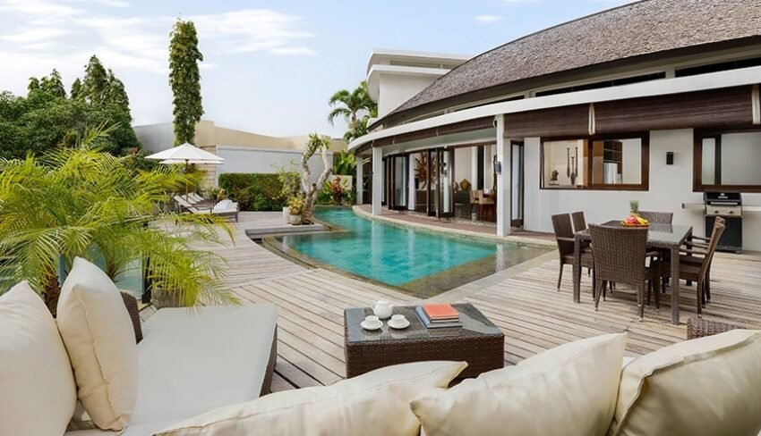 Tropical 4-Bedroom Retreat with Pool in Canggu – BVI70423