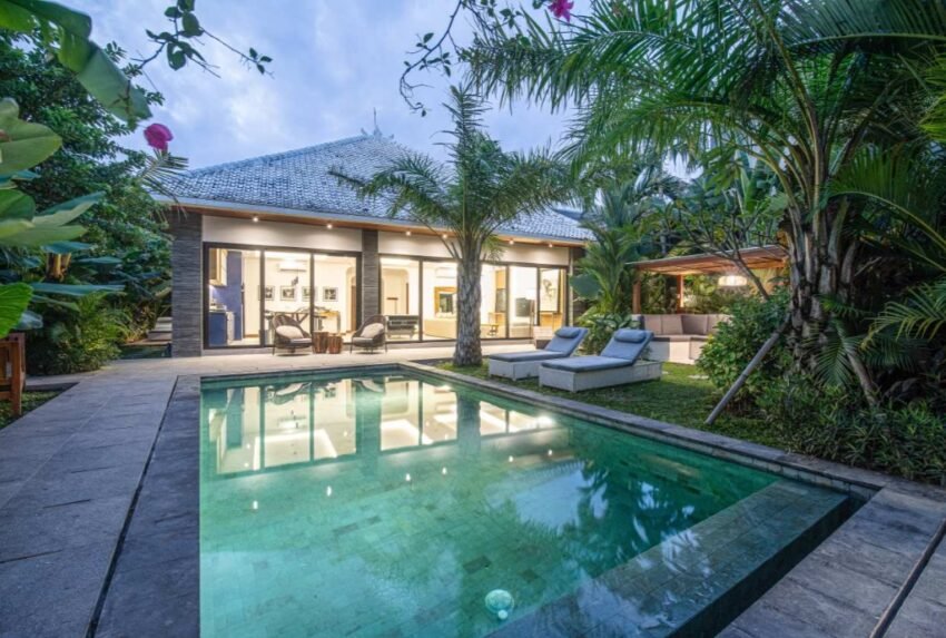 Tropical 3-Bedroom Private Villa with Pool in Seminyak – BVI74931